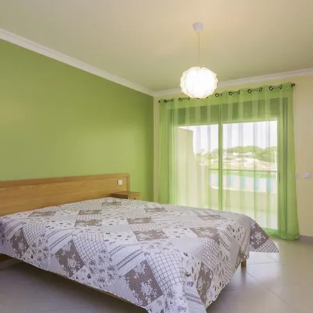 Apt/t1 Vista Mar E Piscina 1 R/ch C Apartment *